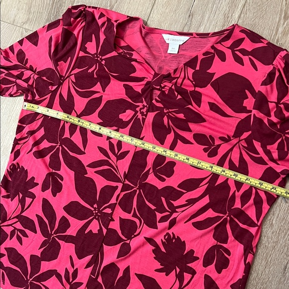 Liz Claiborne Burgundy and Pink Floral Top NEW WITH TAGS - Picture 8 of 12